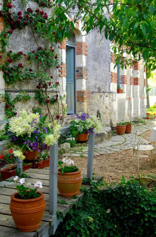 Le Moulin Bregeon Bed & Breakfast Linieres-Bouton Bagian luar foto